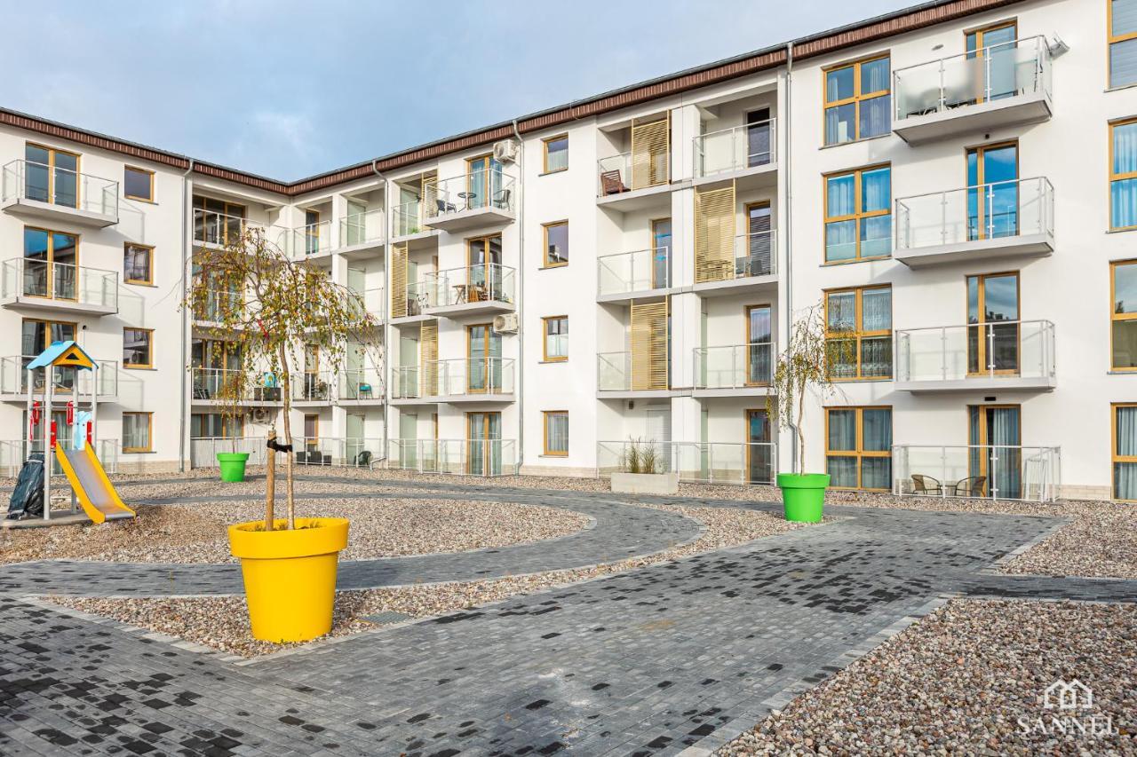 Apartament Lazure Przy Lesie-Sloneczne Tarasy Dziwnowek-Sannel Apartments For Rent Экстерьер фото